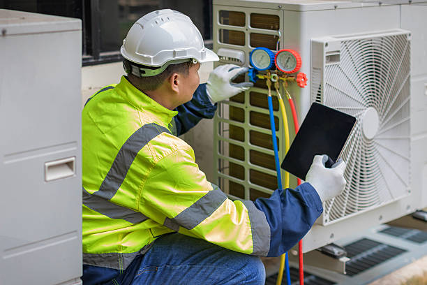 Professional Hvac technician working in Melba, ID